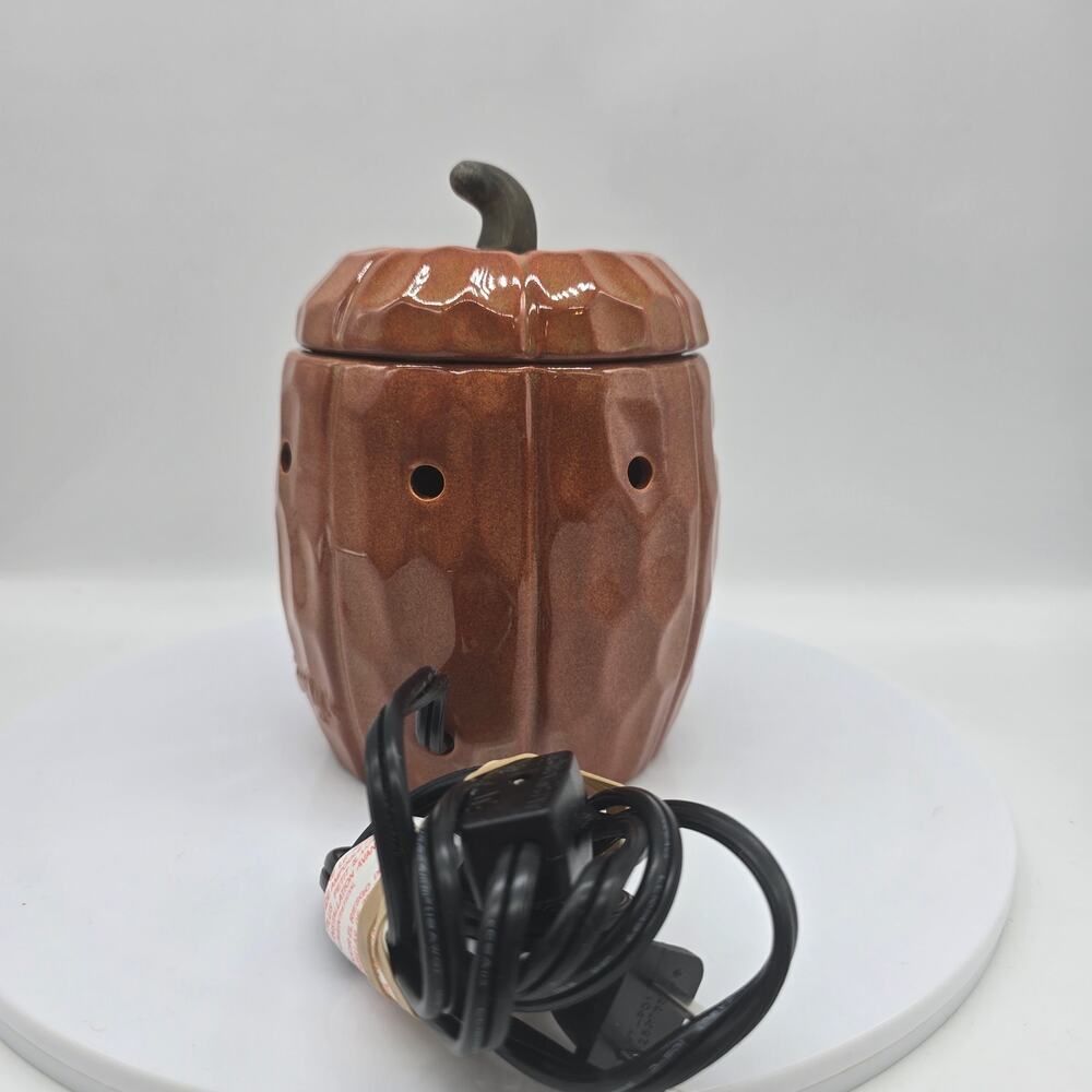 Scentsy Pumpkin Premium Mid Size Wax Warmer w/Box Orange Fall Halloween Autumn - Picture 3 of 9
